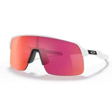 Oakley Sutro Lite OO 9463 20 Sonnenbrille - Optilens.de